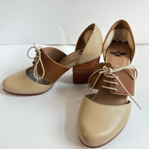 Fortress of Inca Cream and Brown Shoes - Picture 4 of 6